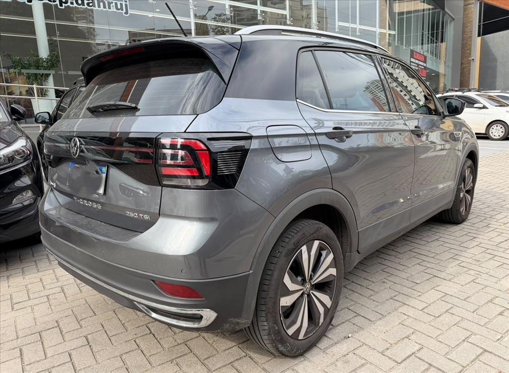 T-CROSS 1.4 250 TSI TOTAL FLEX HIGHLINE AUTOMÁTICO3