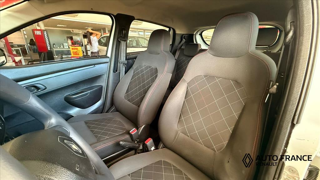 KWID 1.0 12V SCE FLEX ZEN MANUAL14