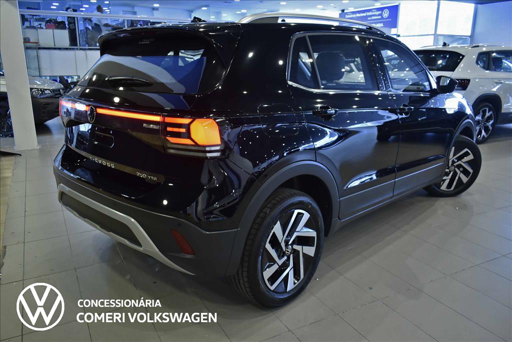 2026 VOLKSWAGEN T-CROSS 1.4 250 TSI TOTAL FLEX HIGHLINE AUTOMÁTICO