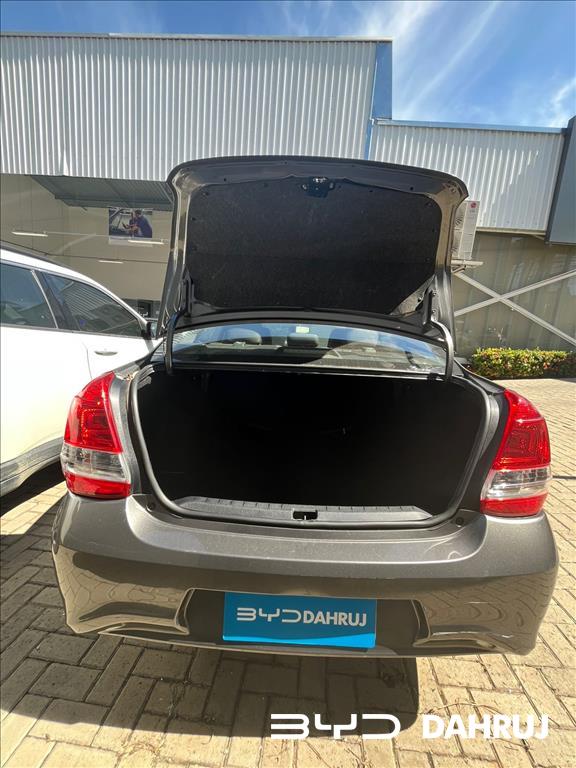 ETIOS 1.5 X PLUS SEDAN 16V FLEX 4P AUTOMÁTICO10