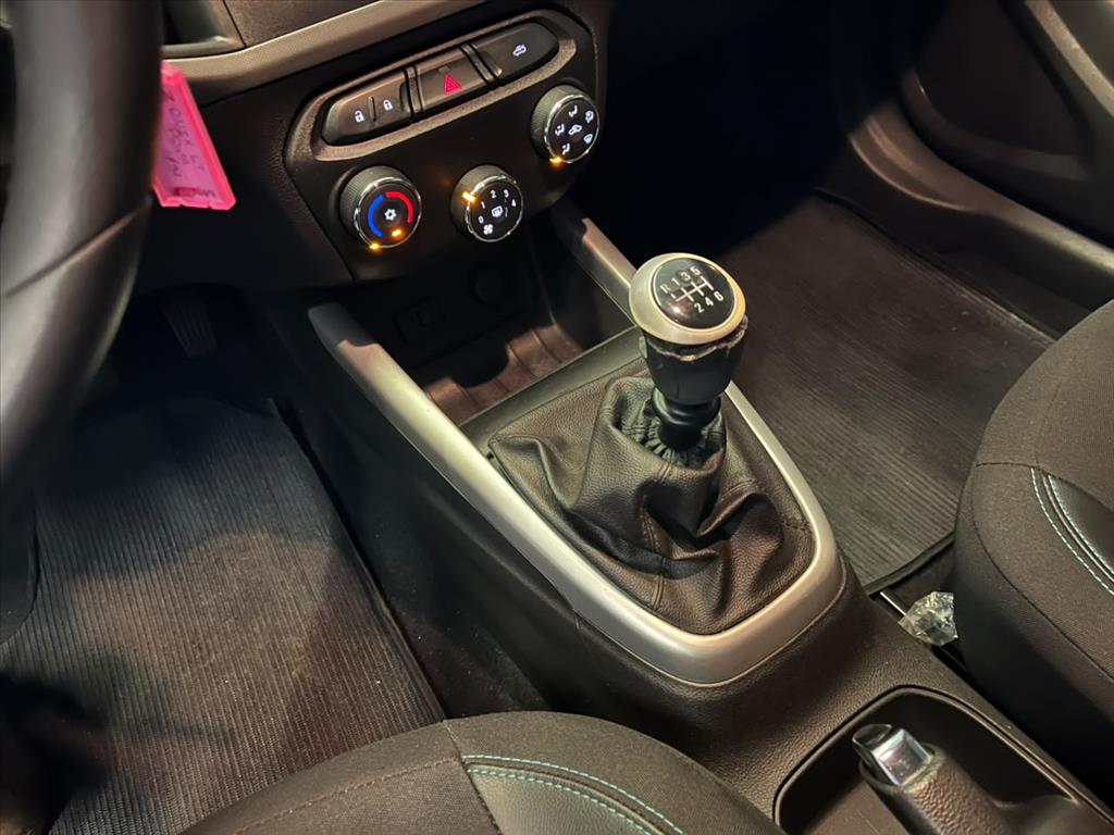 ONIX 1.0 MPFI LT 8V FLEX 4P MANUAL13