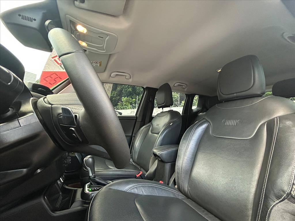 Jeep-RENEGADE-1.3 T270 TURBO FLEX LONGITUDE AT6
