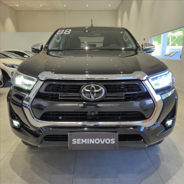 HILUX 2.8 D-4D TURBO DIESEL CD SRX 4X4 AUTOMÁTICO1