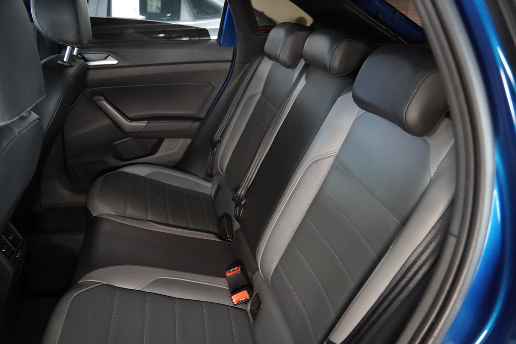 NIVUS 1.0 200 TSI TOTAL FLEX HIGHLINE AUTOMÁTICO10