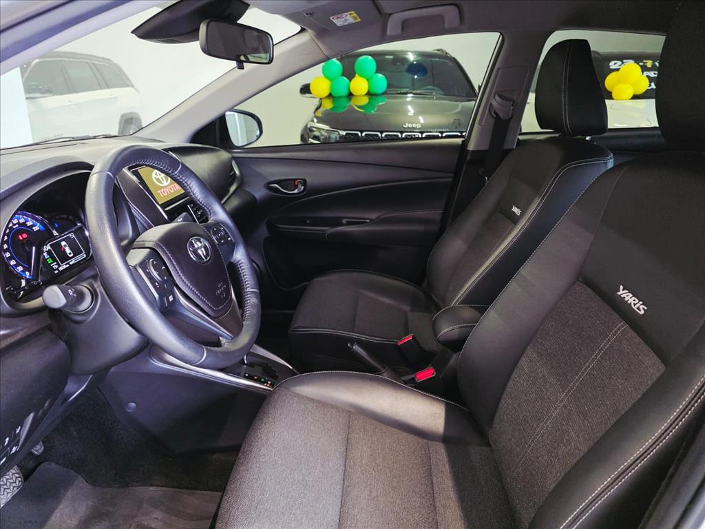 YARIS 1.5 16V FLEX SEDAN XS MULTIDRIVE7