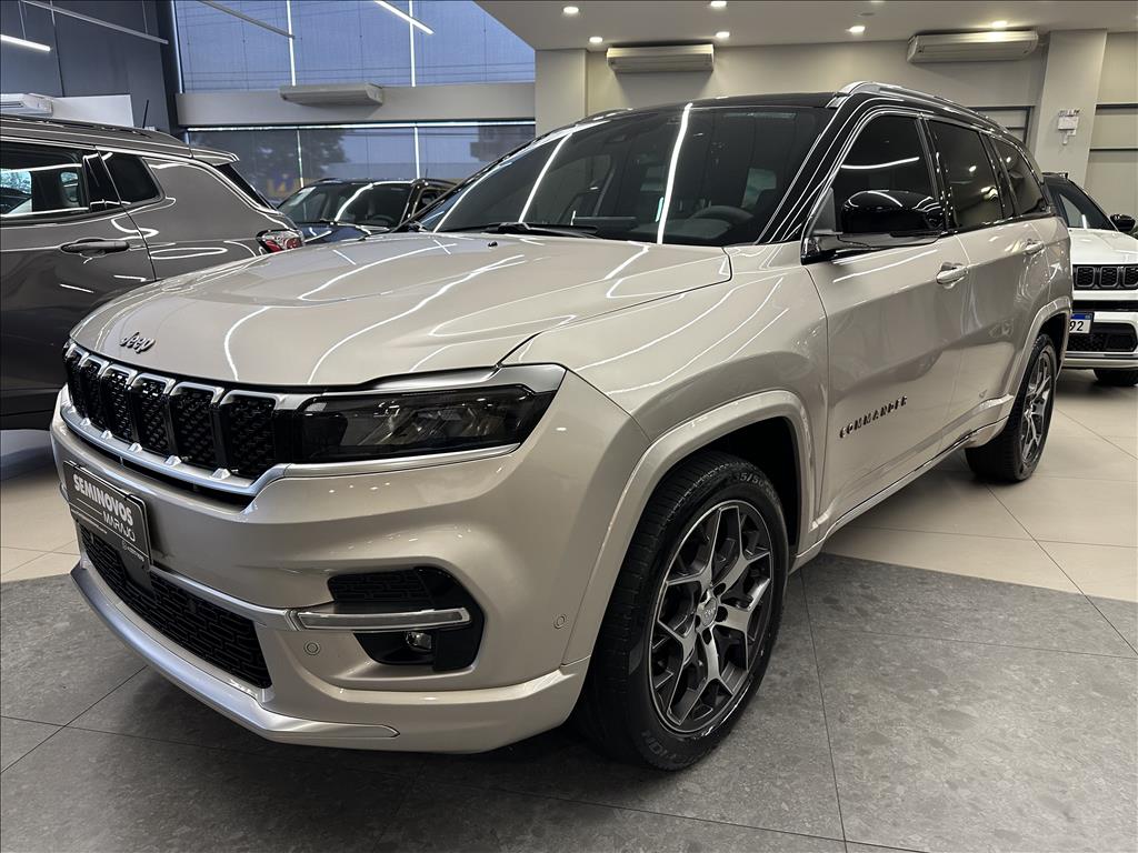 COMMANDER 1.3 T270 TURBO FLEX OVERLAND AT62