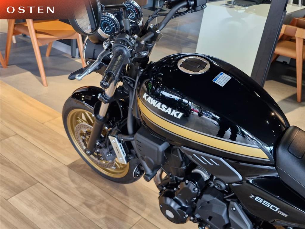 KAWASAKI-Z-650 ABS