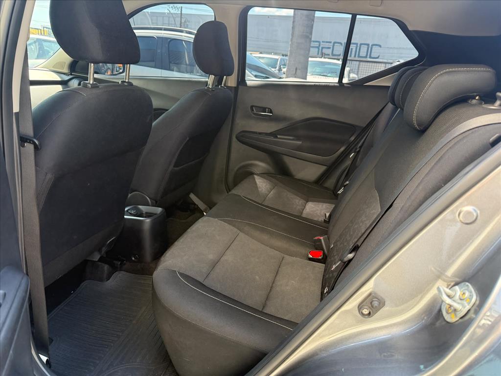 KICKS PLAY 1.6 16V FLEXSTART SENSE XTRONIC4