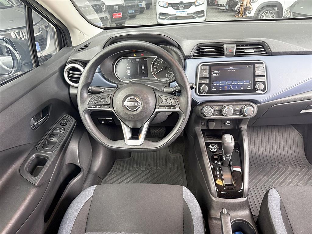 Nissan Versa - 1.6 16V FLEX ADVANCE XTRONIC