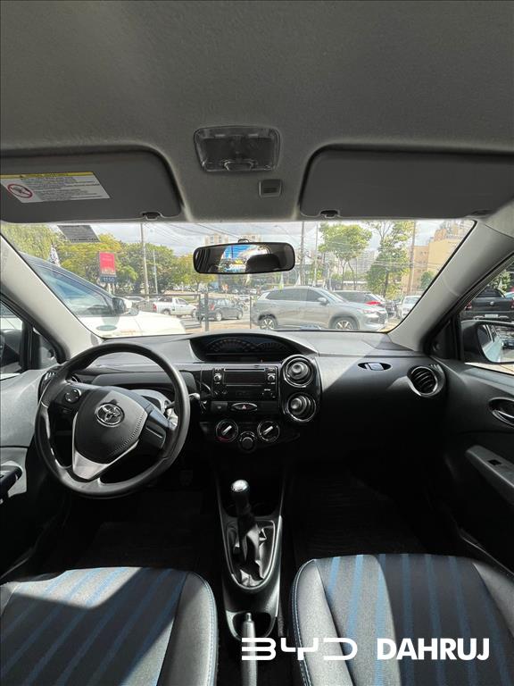ETIOS 1.5 XS 16V FLEX 4P MANUAL6