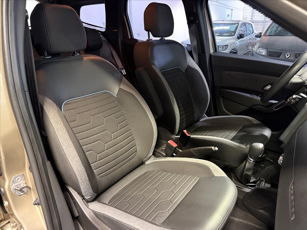 DUSTER 1.6 16V SCE FLEX ICONIC X-TRONIC18