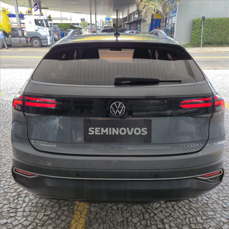 NIVUS 1.0 200 TSI TOTAL FLEX COMFORTLINE AUTOMÁTICO4