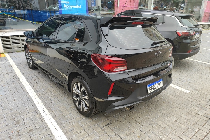 ONIX 1.0 TURBO FLEX RS AUTOMÁTICO