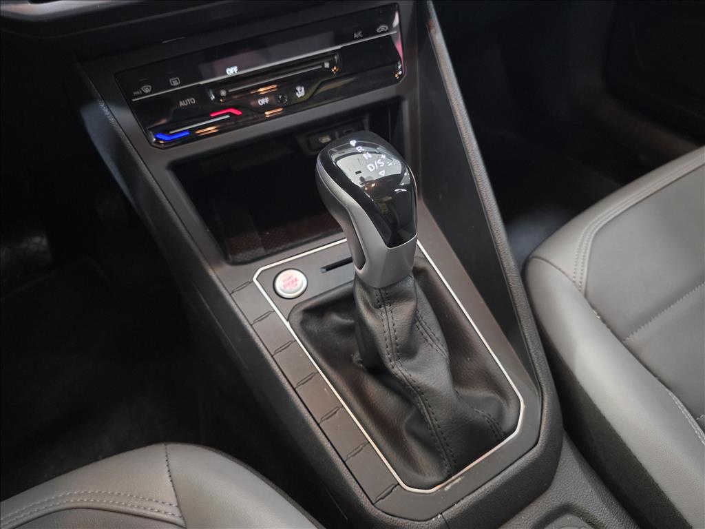 NIVUS 1.0 200 TSI TOTAL FLEX HIGHLINE AUTOMÁTICO10