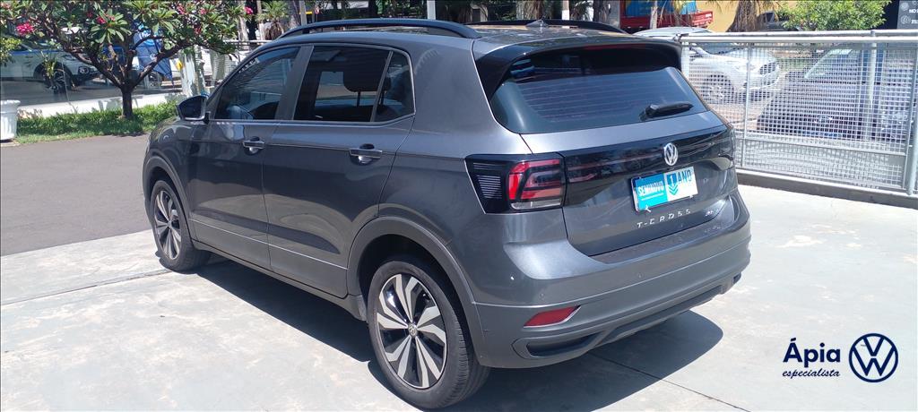 T-CROSS 1.0 200 TSI TOTAL FLEX AUTOMÁTICO4