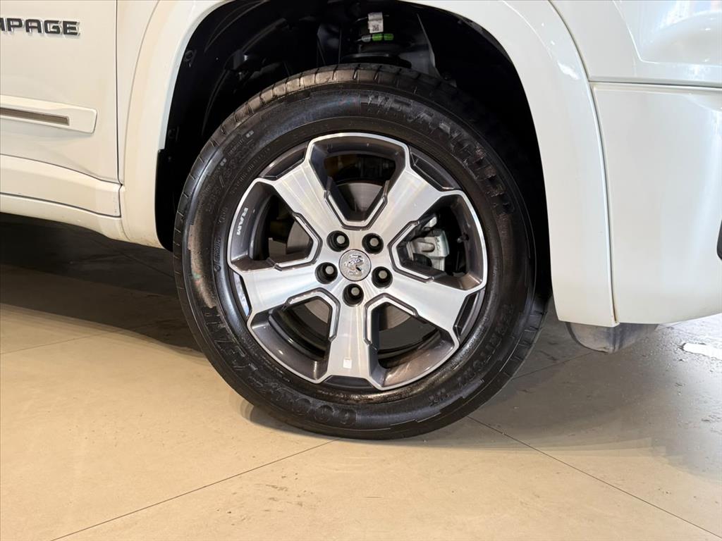 RAMPAGE 2.0 TURBO DIESEL LARAMIE 4X4 AUTOMÁTICO2