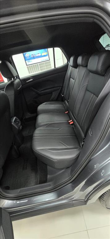 T-CROSS 1.4 250 TSI TOTAL FLEX HIGHLINE AUTOMÁTICO10