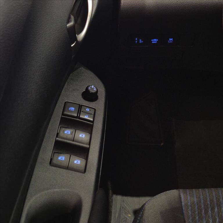 YARIS 1.3 16V FLEX XL PLUS TECH MULTIDRIVE12
