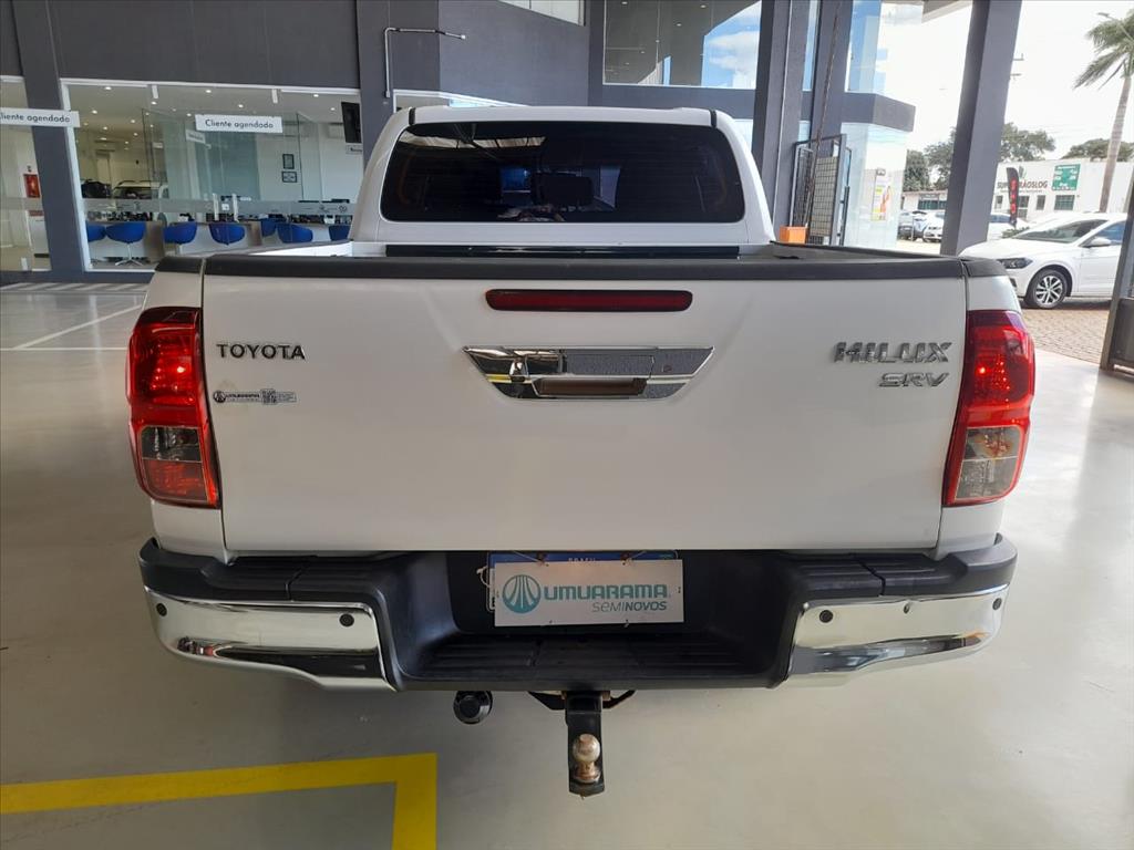 HILUX 2.8 D-4D TURBO DIESEL CD SRV 4X4 AUTOMÁTICO