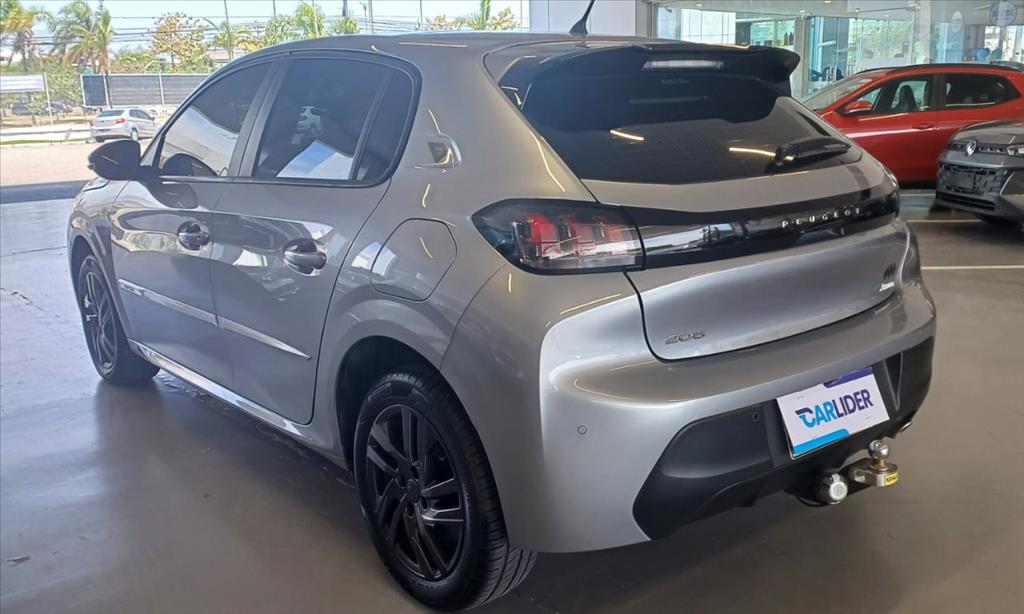 208 1.6 16V FLEX ROADTRIP AT65