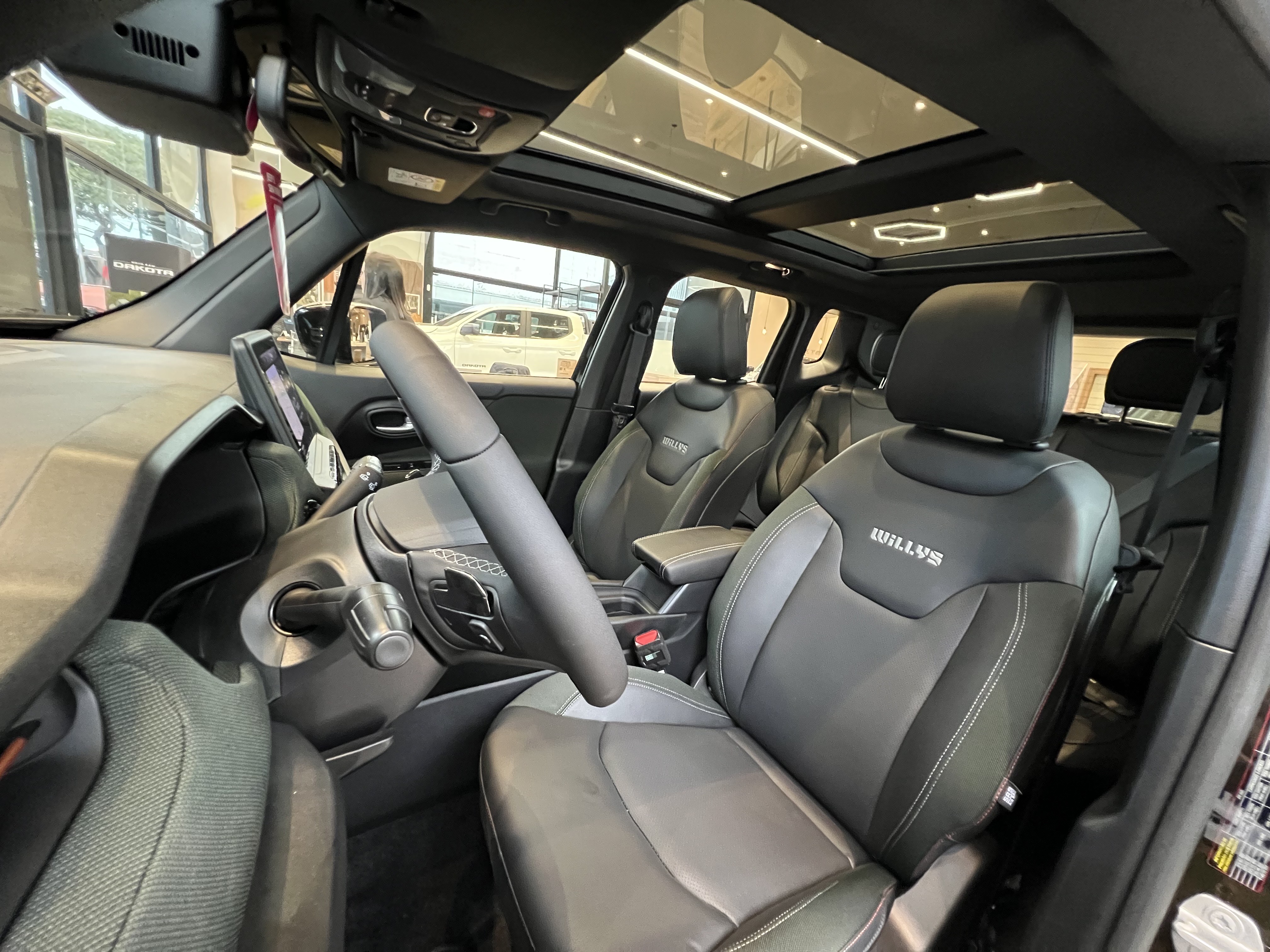 Jeep-RENEGADE-1.3 T270 TURBO FLEX WILLYS 4X4 AT9