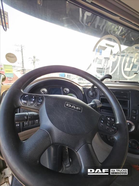 DAF-XF-105 FT 460 4X2