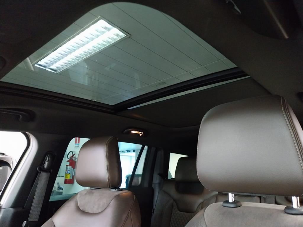 COMMANDER 1.3 T270 TURBO FLEX OVERLAND AT611