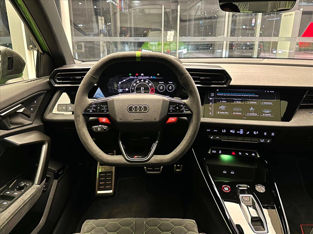 QUATTRO 2.5 TFSI GASOLINA SEDAN TRACK QUATTRO S-TRONIC8