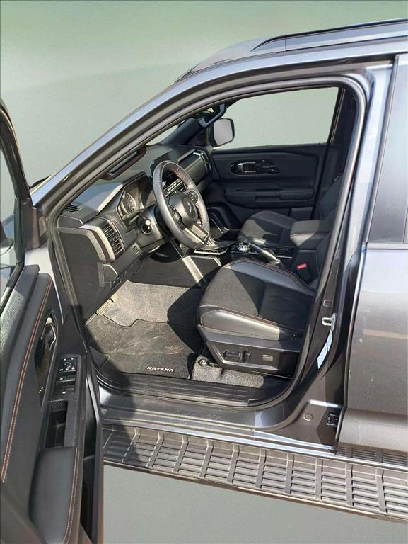 TRITON 2.4 BITURBO DIESEL CD KATANA 4X4 AUTOMÁTICO7