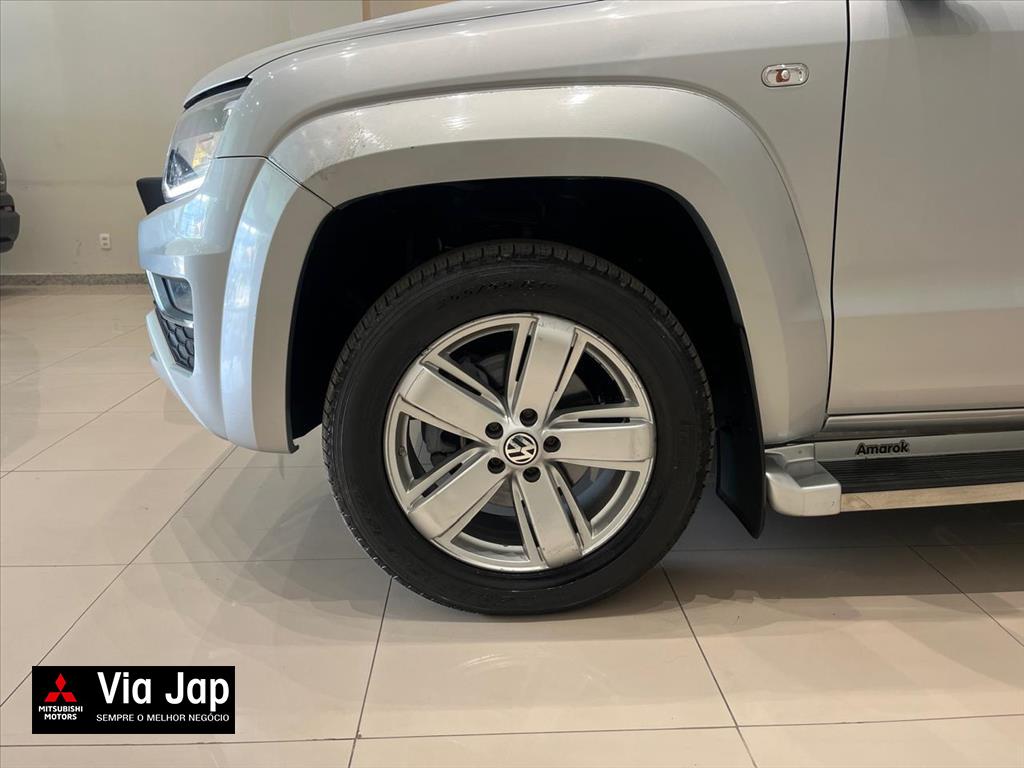 Volkswagen-AMAROK-2.0 HIGHLINE 4X4 CD 16V TURBO INTERCOOLER DIESEL 4P AUTOMÁTICO