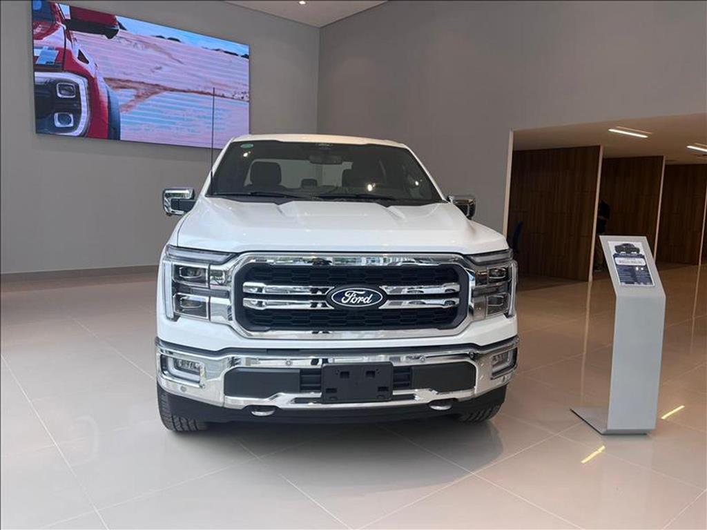 Ford-F-150-5.0 V8 GASOLINA CD LARIAT FX4 AUTOMÁTICO