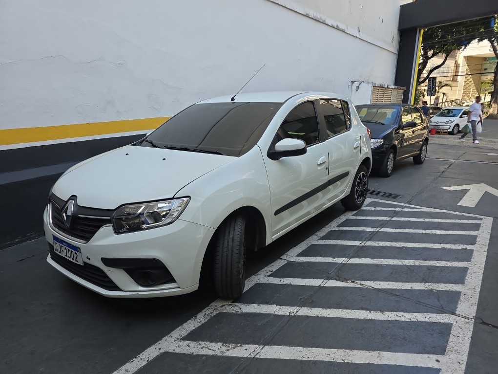 SANDERO 1.6 16V SCE FLEX ZEN MANUAL2