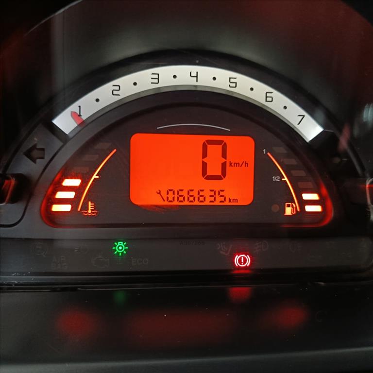 C3 1.4 I GLX 8V FLEX 4P MANUAL6