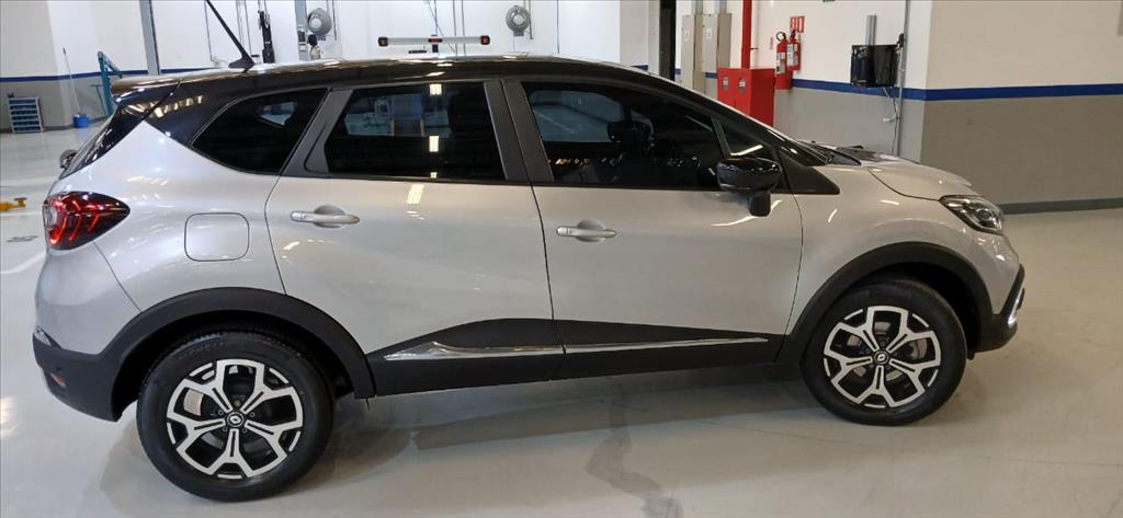 Renault-CAPTUR-1.3 TCE FLEX ICONIC X-TRONIC