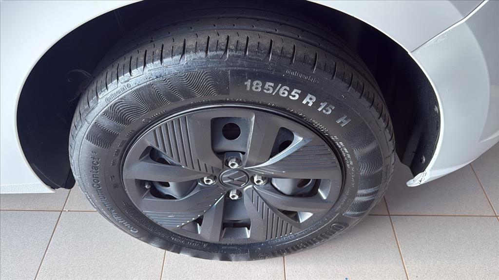 POLO 1.0 MPI TRACK MANUAL11