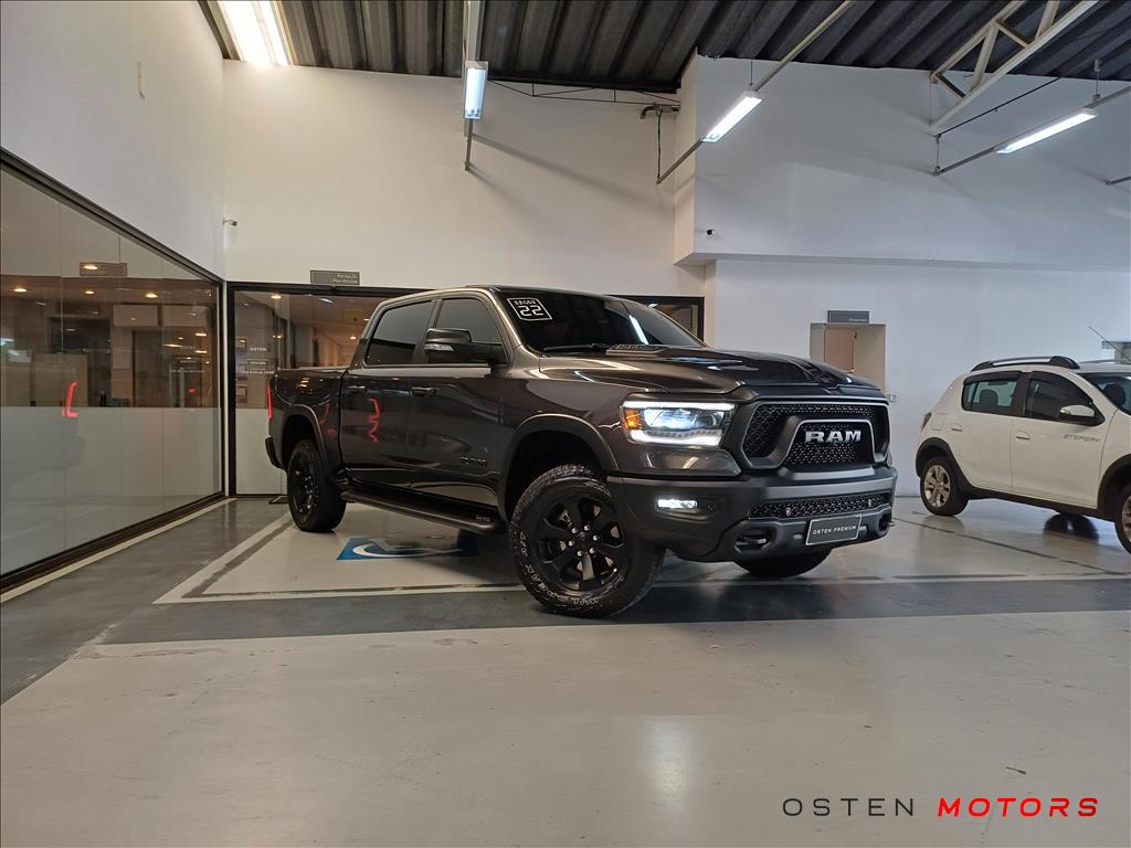 RAM-1500-5.7 V8 GASOLINA REBEL CD 4X4 AUTOMÁTICO