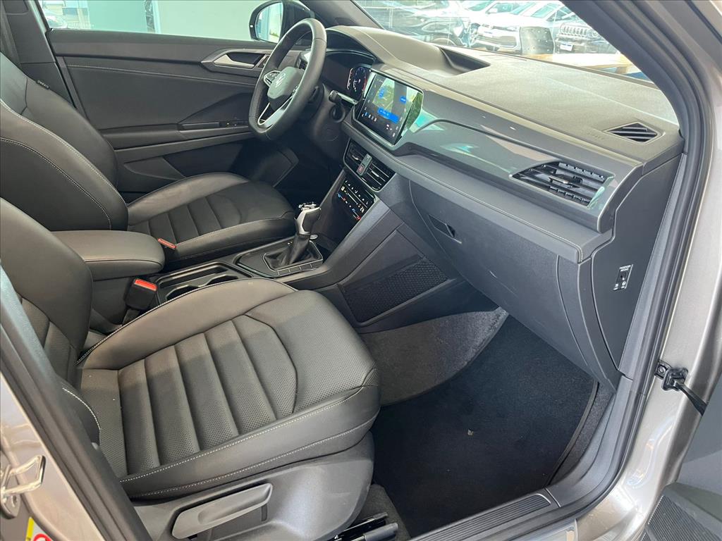 TAOS 1.4 250 TSI TOTAL FLEX HIGHLINE AUTOMÁTICO15