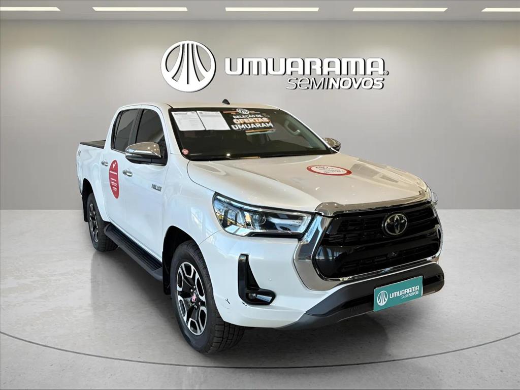 HILUX 2.8 D-4D TURBO DIESEL CD SRX 4X4 AUTOMÁTICO2