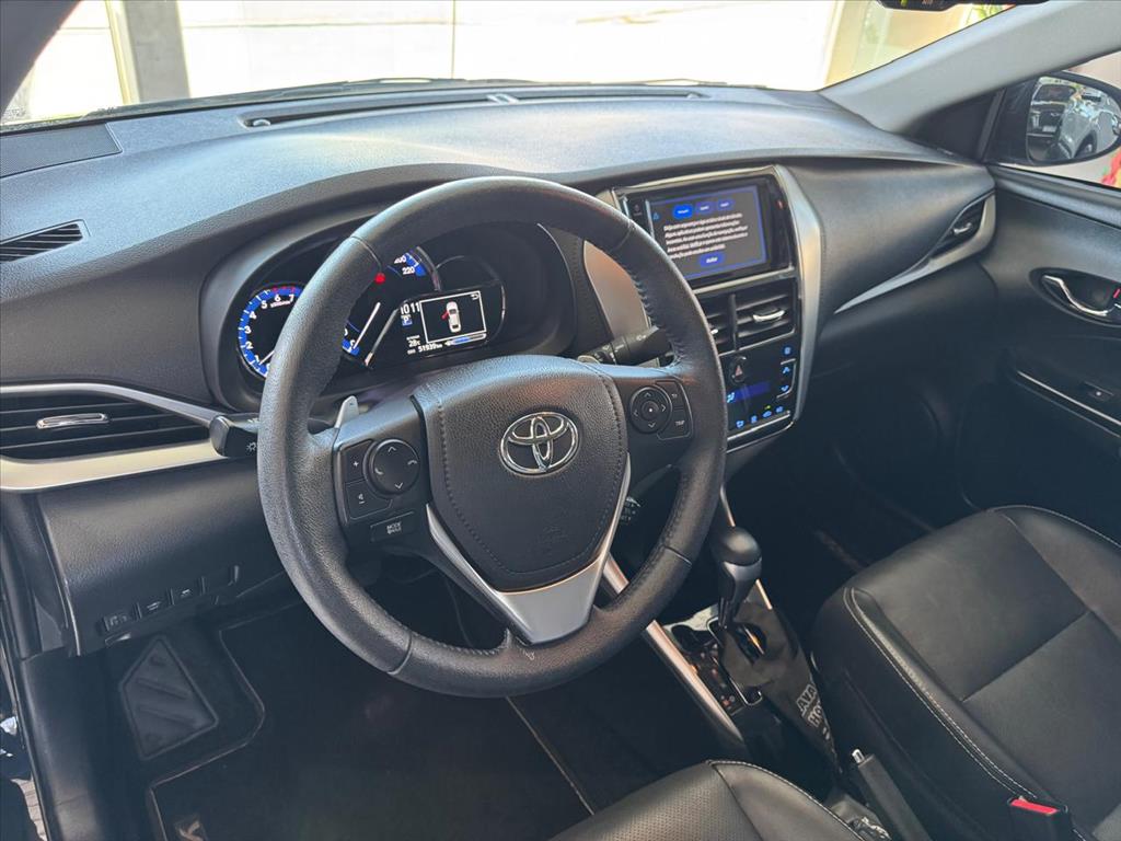 YARIS 1.5 16V FLEX SEDAN XLS MULTIDRIVE15 YARIS 1.5 16V FLEX SEDAN XLS MULTIDRIVE15