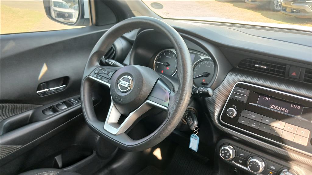 KICKS 1.6 16V FLEXSTART S 4P XTRONIC13