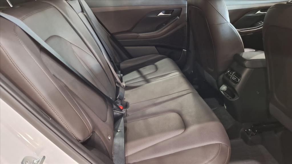 CRETA 1.0 TGDI FLEX PLATINUM AUTOMÁTICO CRETA 1.0 TGDI FLEX PLATINUM AUTOMÁTICO
