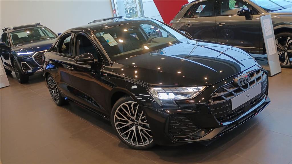A3 2.0 40 TFSI GASOLINA SEDAN PERFORMANCE BLACK S-TRONIC