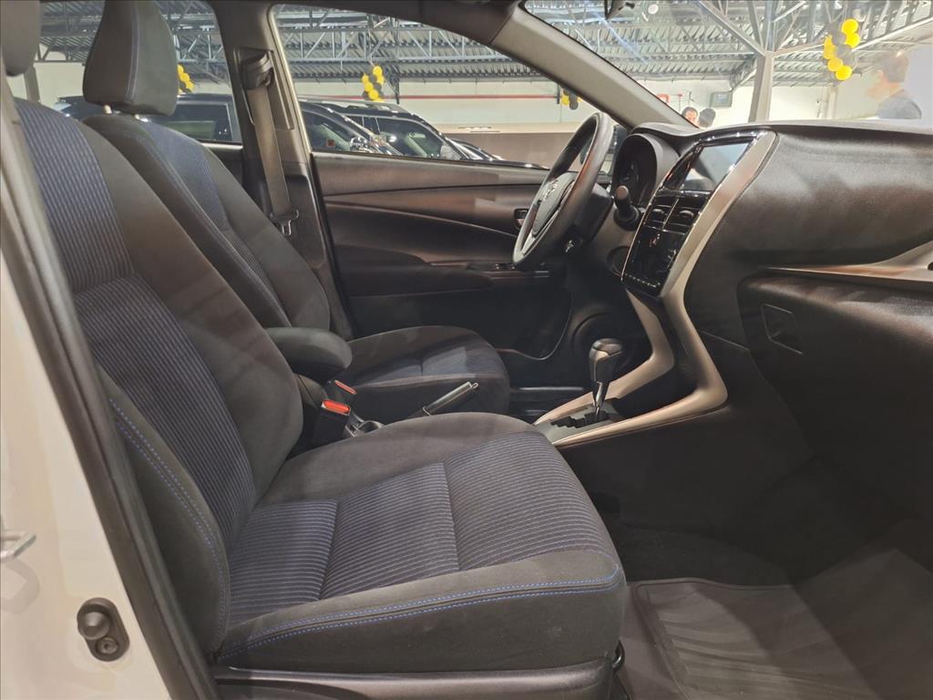 YARIS 1.5 16V FLEX XL PLUS CONNECT MULTIDRIVE12