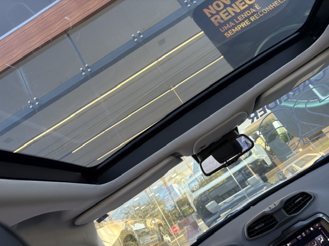 RENEGADE 1.3 T270 TURBO FLEX SAHARA AT64