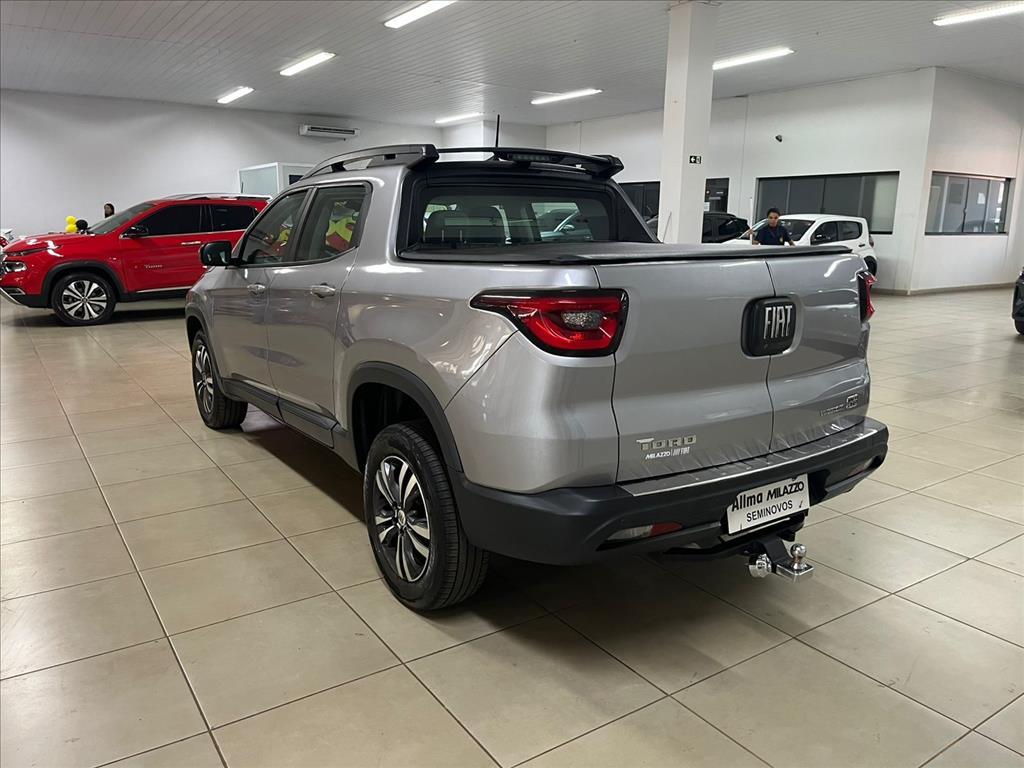 TORO 1.3 TURBO 270 FLEX FREEDOM AT65