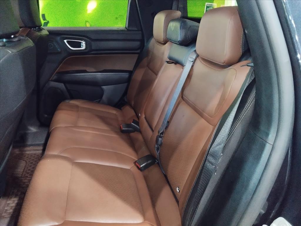 RAMPAGE 2.0 TURBO DIESEL LARAMIE 4X4 AUTOMÁTICO11