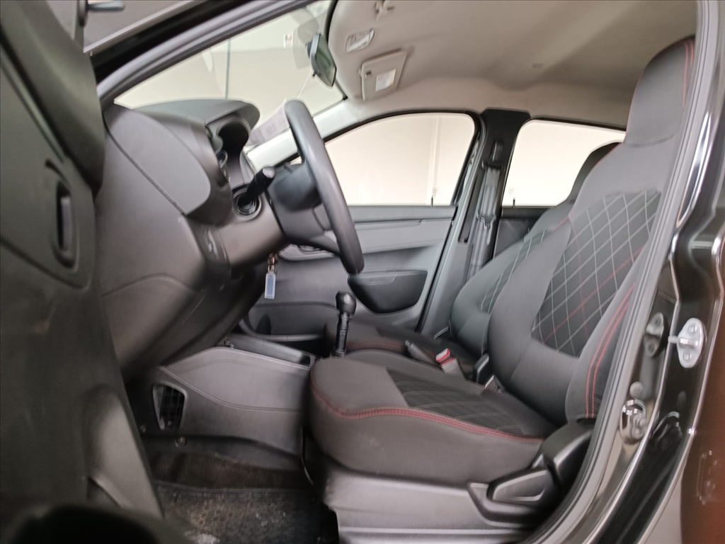 KWID 1.0 12V SCE FLEX ZEN MANUAL4