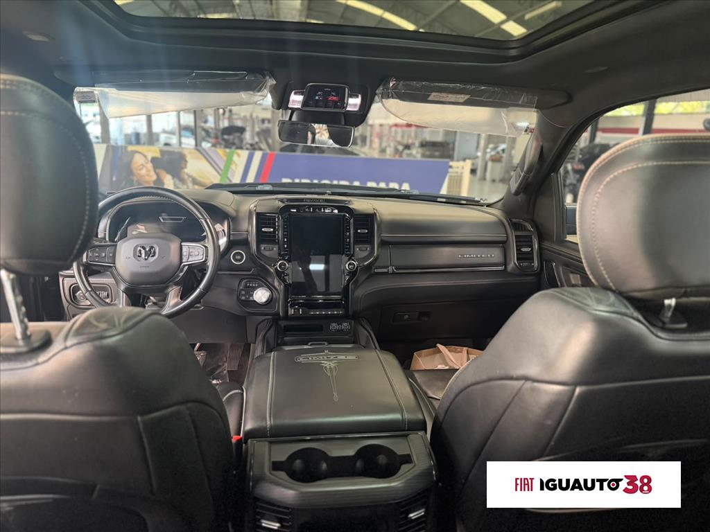 1500 5.7 V8 GASOLINA LIMITED NIGHT EDITION CD 4X4 AUTOMÁTICO15