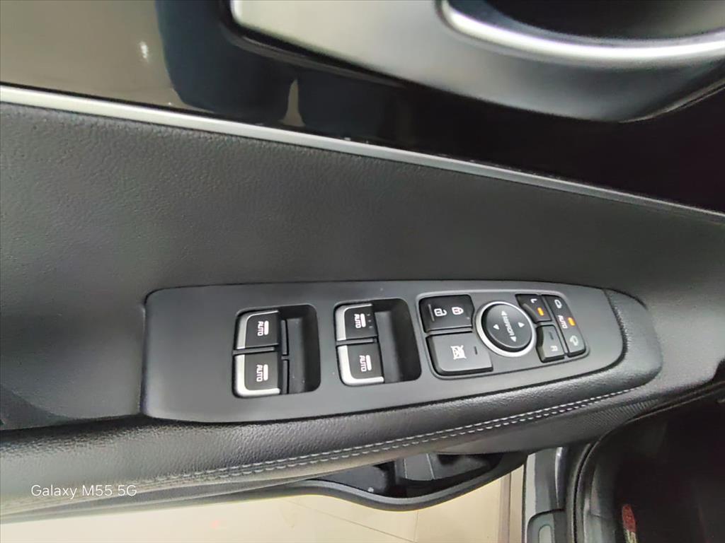 SORENTO 2.4 16V GASOLINA EX 7L AUTOMÁTICO10