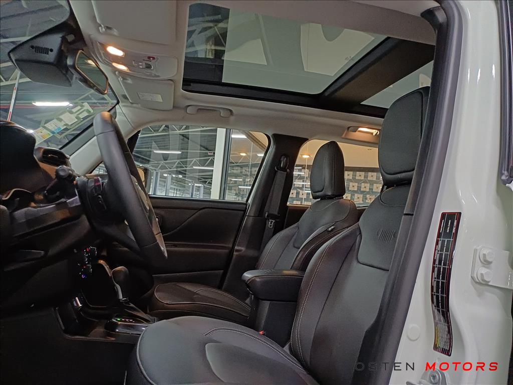 Jeep-RENEGADE-1.3 T270 TURBO FLEX SAHARA AT6